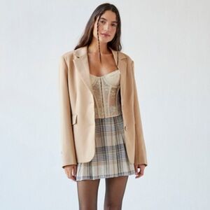 Urban Outfitters Tan Slouchy Suiting Blazer (M)